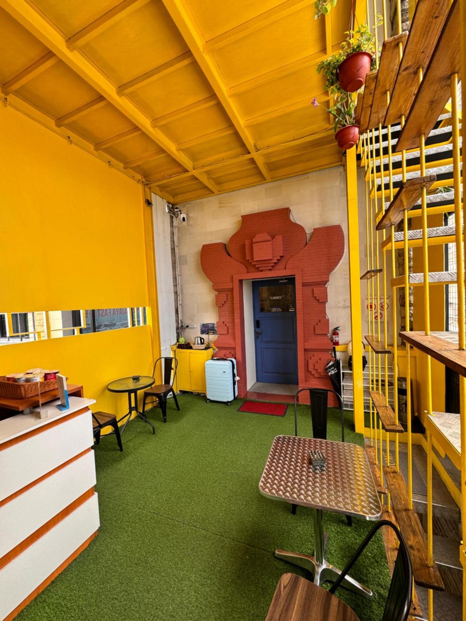 Capsule Inn Bali Legian Eksteriør bilde